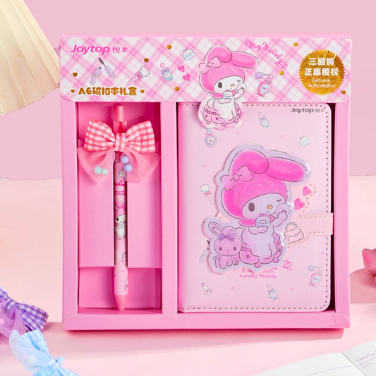 Sanrio – My Melody A6 Notitieboek Cadeauset – Schattig Dagboek met Magneetsluiting & Pen – Limited Edition Joytop x Sanrio - Cadeaubox / Schrijfset - origineel Sanrio-product
