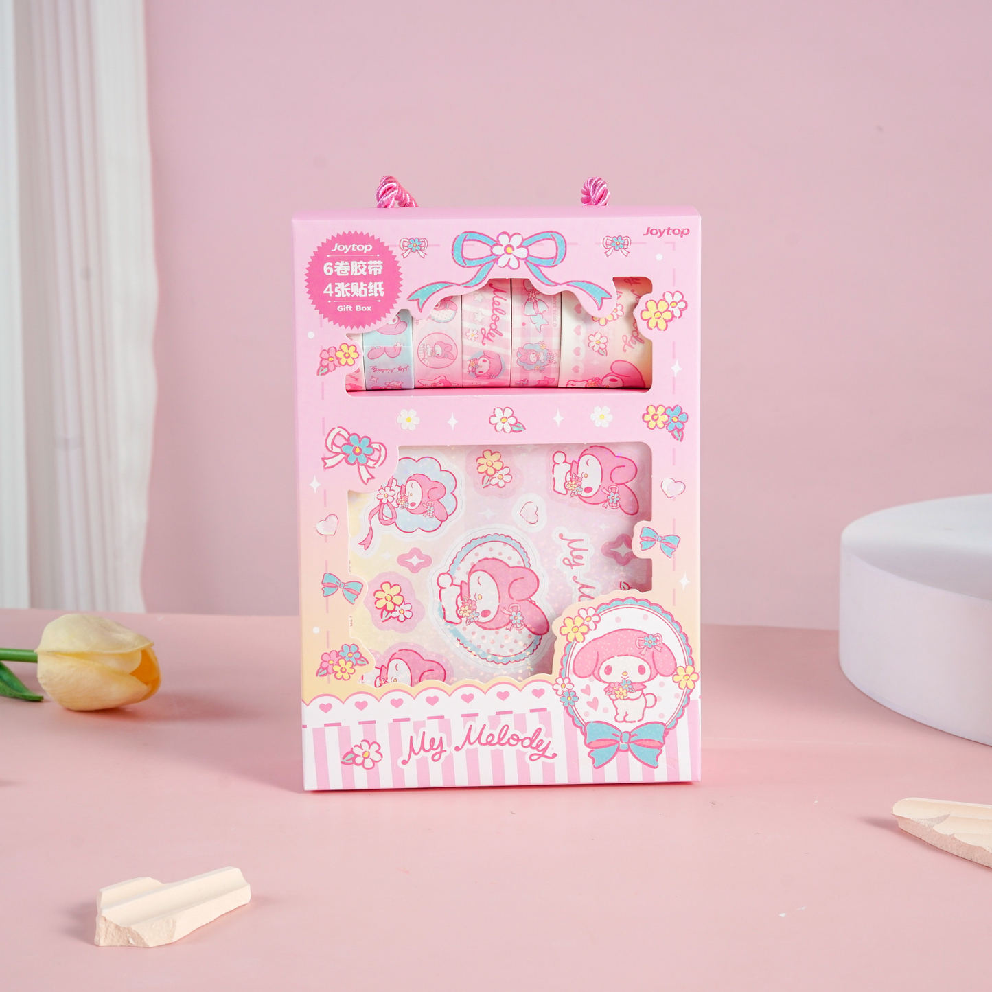 Sanrio – My Melody - Flower World Gukka Sticker en Washi Tape Cadeaubox - Schattige Cartoon Stickers voor Feestjes en Geschenken - Creatieve DIY Decoratie Set